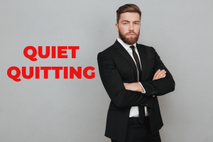 Le quiet quitting au travail : Causes et conséquences